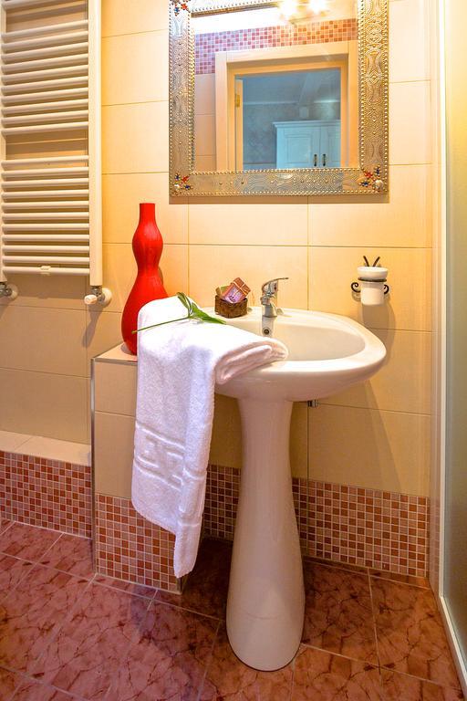B&B Corte Dei Musco Лече Екстериор снимка